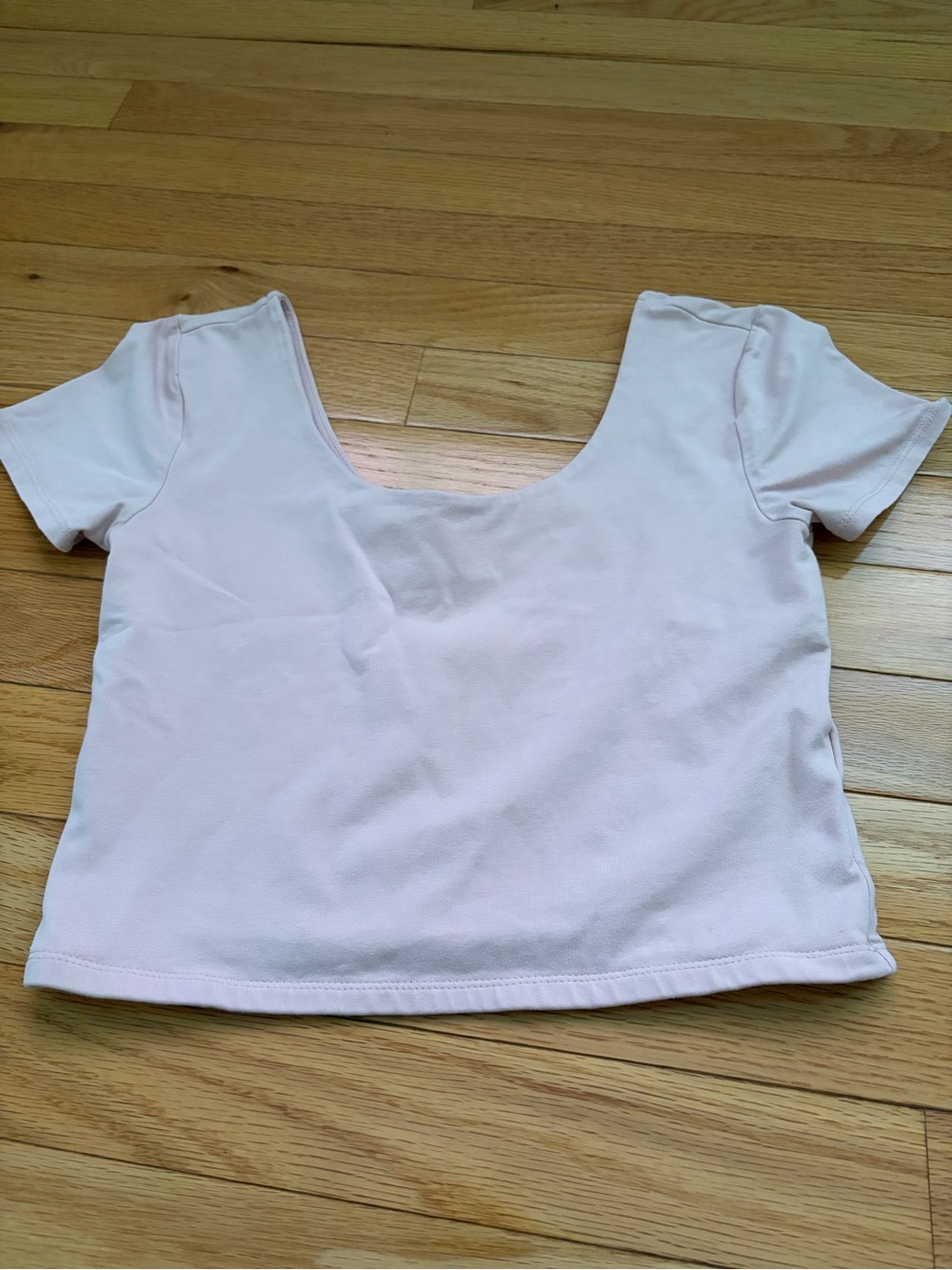 Aero Seriously Soft Classic Scoop Neck Crop Top - Pale Pink, Size Small